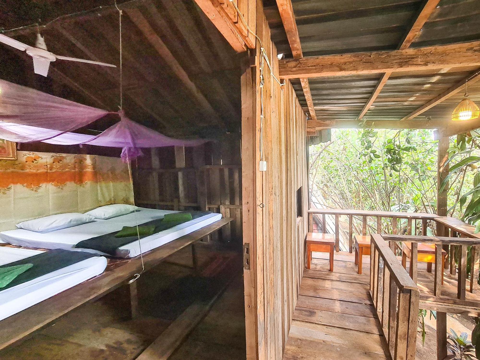 Ratanakiri Homestay & Jungle Trek Banlung 外观 照片